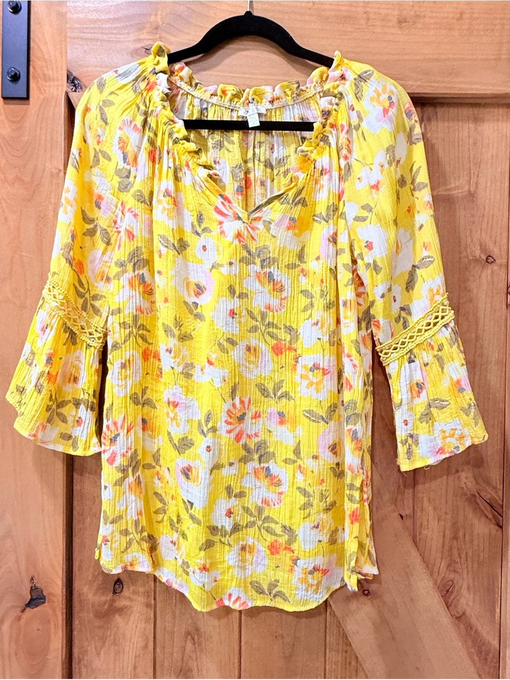 Spense Yellow Multi Floral Gauzy Split V-Neck Top Sz M